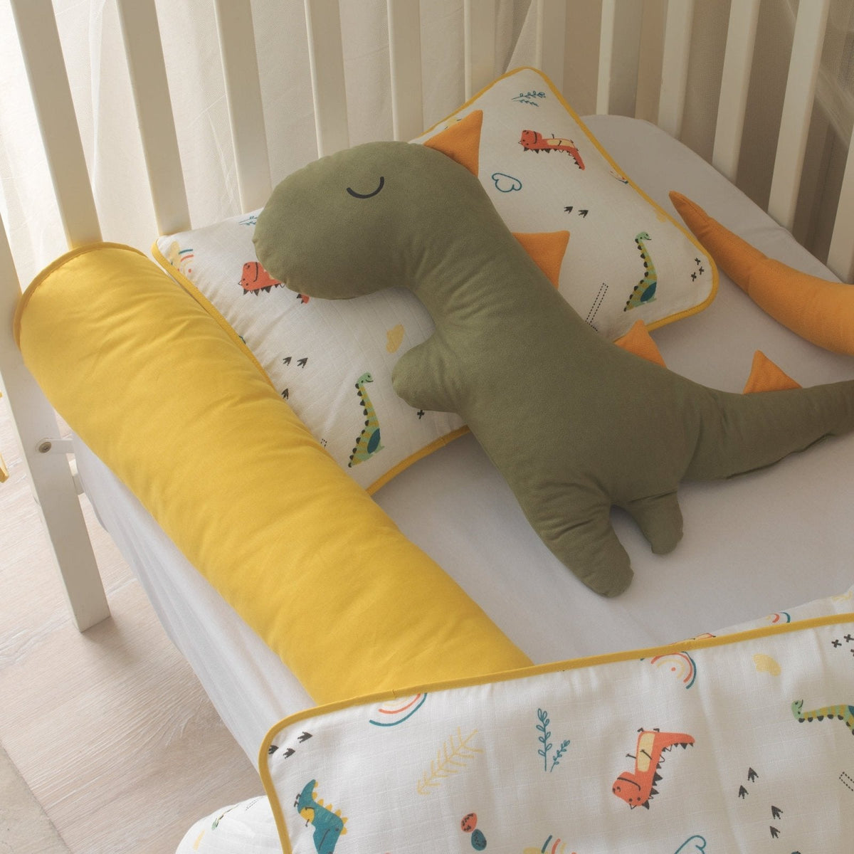 Baby-Schlafset Dino – Musselin Dinosaurier Gelb-Taupe – Joyful Kids – Foto 5