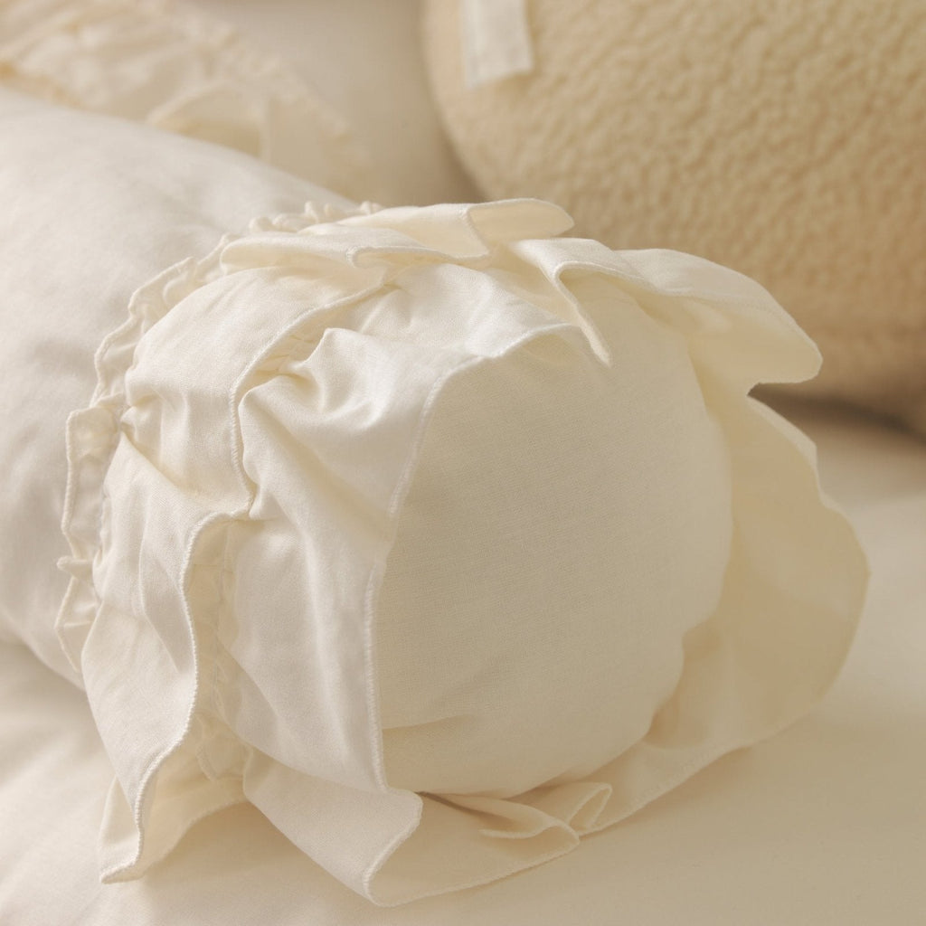 Luna Creme-Rüschen-Baby-Schlafset – Mit Nestchen – Foto 7