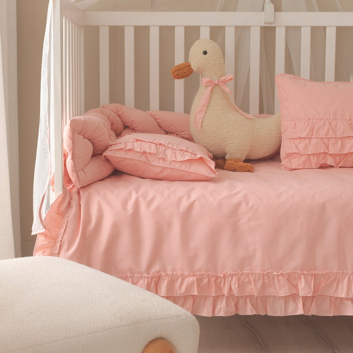 Luna Rosa Rüschen-Baby-Schlafset – Mit Nestchen – Foto 5