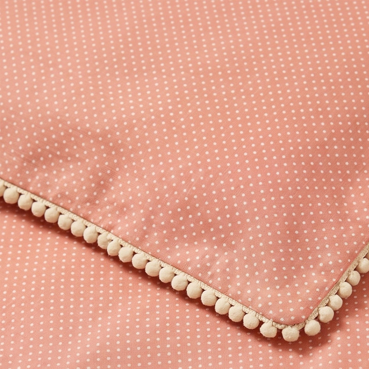 Misty Pink Bettwäschebezug – Boutique Bommel-Detail – Baby-Bettwäsche – Joyful Kids – Foto 3